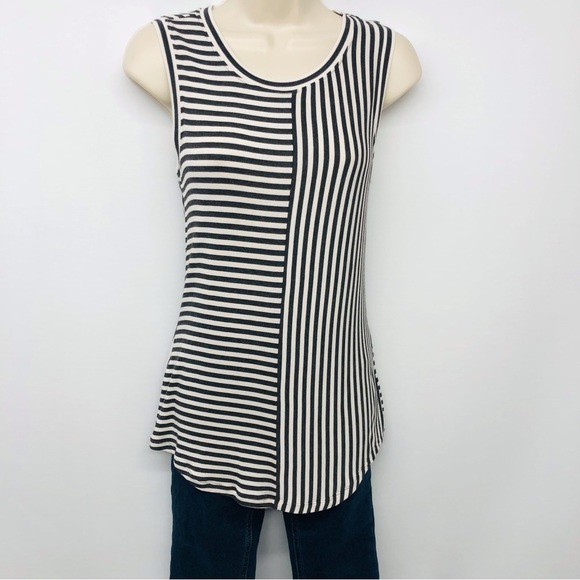 CAbi Gray White Stripe Sleeveless Top - Picture 15 of 16